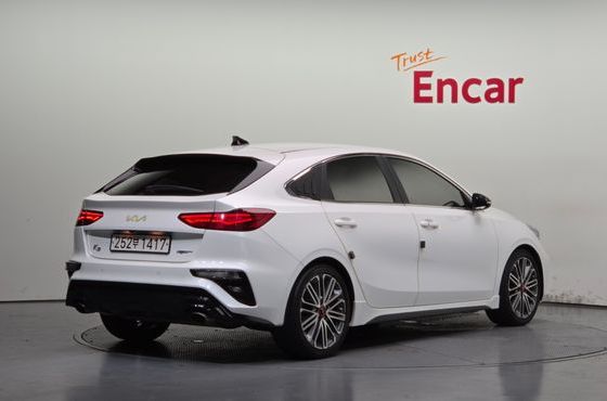 Kia K3 1.6 Turbo GT 5Door Signature — пробег 22 320 км — фото 2 из 5