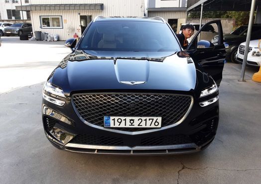 Genesis GV70 2.5T Gasoline AWD — пробег 96 839 км — фото 1 из 5
