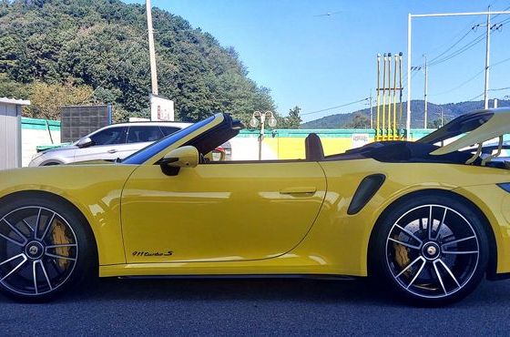 Porsche 911 Turbo S Cabriolet — пробег 64 189 км — фото 3 из 5