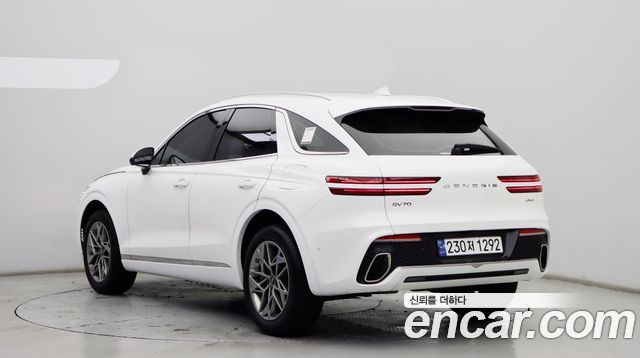 Genesis GV70 из Кореи Encar