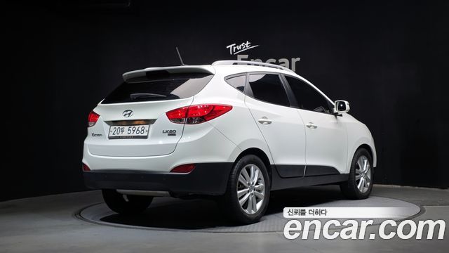 Hyundai Tucson Diesel 2WD LX20 Smart-Pack — пробег 134 813 км — фото 2 из 5