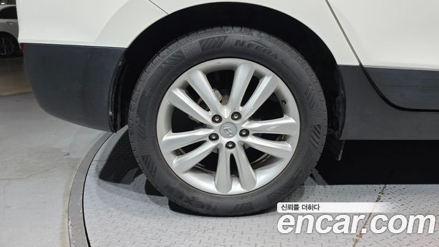 Hyundai Tucson Diesel 2WD LX20 Smart-Pack — пробег 134 813 км — фото 5 из 5