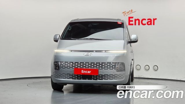 Hyundai Staria L3.5 Tourer 11-Seater Modern — пробег 91 143 км — фото 3 из 5