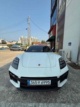 Porsche Panamera 2.9 AWD — пробег 8 000 км — фото 1 из 5