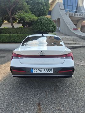 Hyundai AVANTE 1.6 Smart — пробег 1 300 км — фото 3 из 5