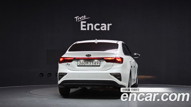 Kia K3 из Кореи Encar