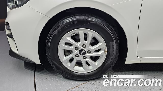Kia K3 из Кореи Encar