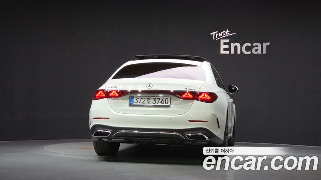 Mercedes-Benz E-Class из Кореи Encar