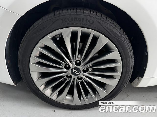 Kia K7 из Кореи Encar