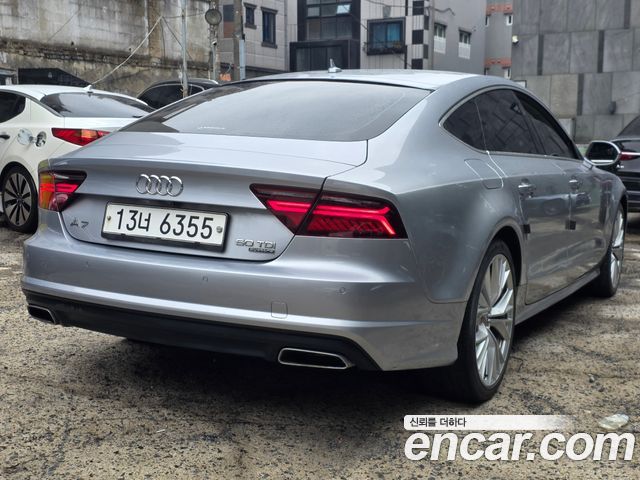 Audi A7 50 TDI Quattro 4G — пробег 142 792 км — фото 2 из 5