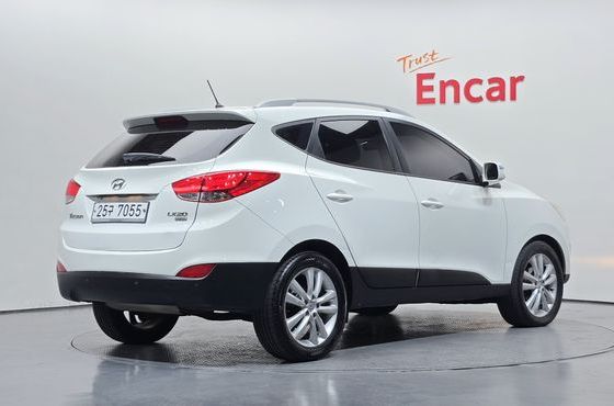 Hyundai Tucson Diesel 2WD LX20 Premier — пробег 150 664 км — фото 2 из 5
