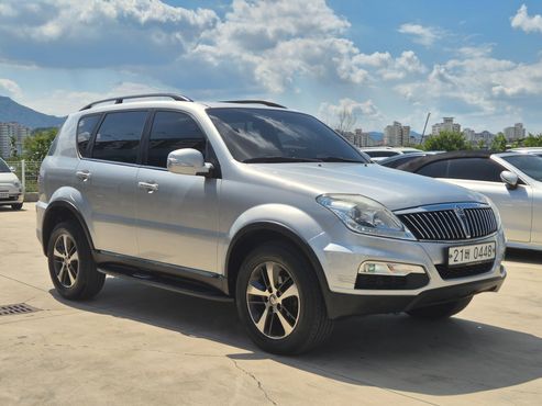 Ssangyong Rexton 2.2 4WD RX7 Deluxe — пробег 189 362 км — фото 2 из 5