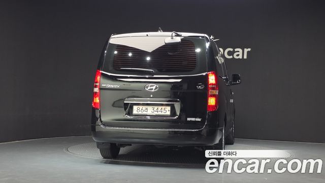 Hyundai Starex Van 5-Seater Modern — пробег 96 044 км — фото 4 из 5
