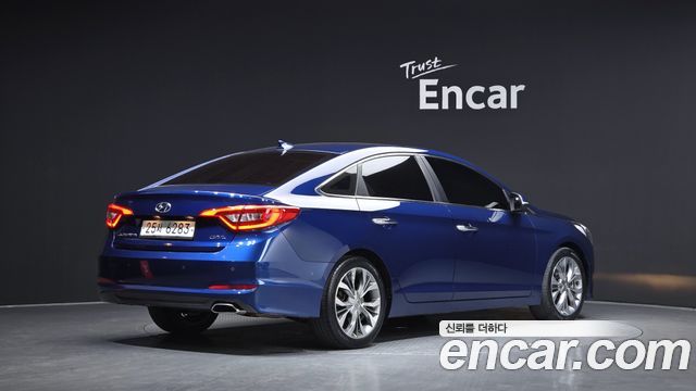 Hyundai Sonata 2.0 Premium — пробег 100 736 км — фото 2 из 5