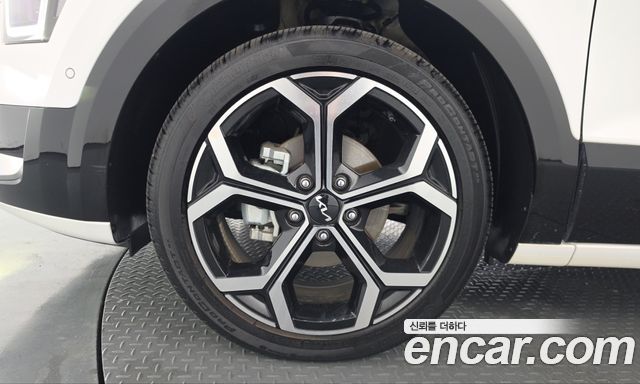 Kia Niro Signature — пробег 12 292 км — фото 5 из 5