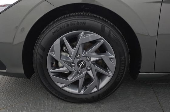 Hyundai AVANTE Modern — пробег 12 669 км — фото 5 из 5