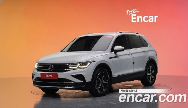 Volkswagen Tiguan 2.0 TDI Premium — пробег 87 057 км — фото 1 из 5
