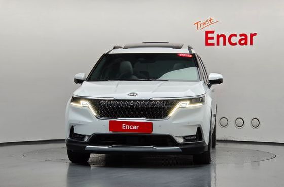 Kia Carnival Diesel 9-Seater Signature — пробег 35 256 км — фото 3 из 5