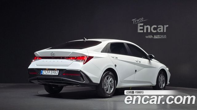 Hyundai AVANTE из Кореи Encar
