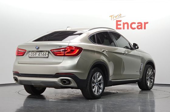BMW X6 xDrive 30d — пробег 118 431 км — фото 2 из 5