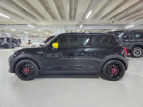 Mini Cooper SE Electric 3rd — пробег 54 728 км — фото 2 из 5