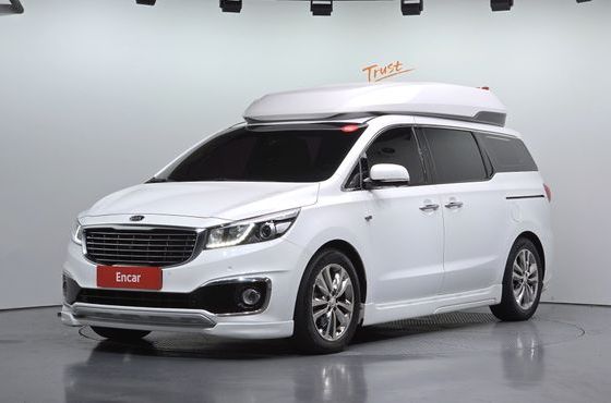 Kia Carnival 9-seater Hi-Limousine Prestige — пробег 119 047 км — фото 1 из 5