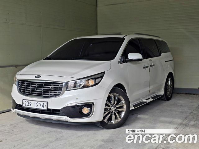 Kia Carnival 9-seater Prestige — пробег 97 915 км — фото 1 из 5
