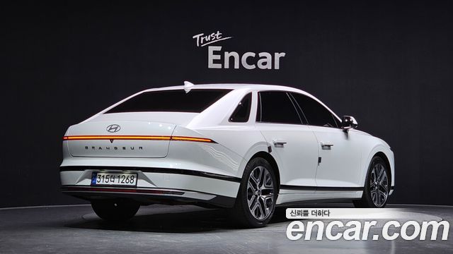 Hyundai Grandeur из Кореи Encar