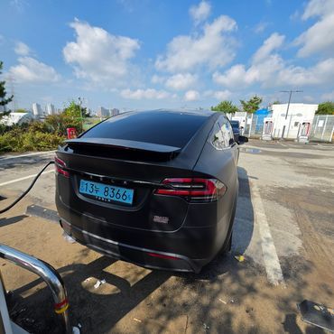 Tesla Model X Plaid — пробег 52 500 км — фото 5 из 5