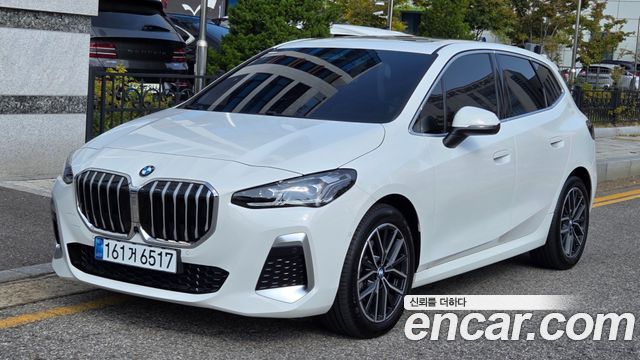 BMW 2-Series 220i M Sport Design — пробег 4 795 км — фото 1 из 5
