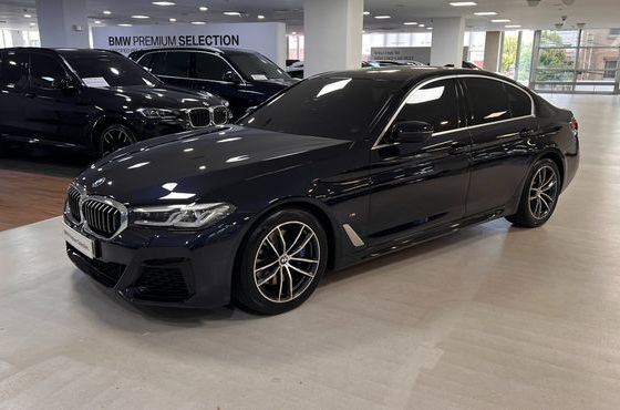 BMW 5-Series 520i M Sport — пробег 89 618 км — фото 1 из 5