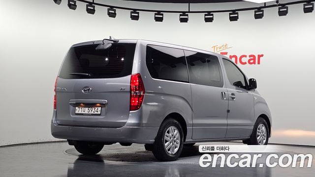 Hyundai Starex из Кореи Encar