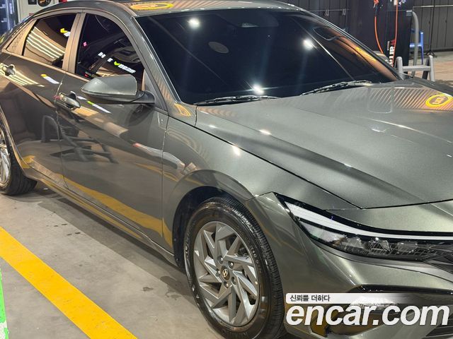 Hyundai AVANTE 1.6 Modern — пробег 10 500 км — фото 2 из 5