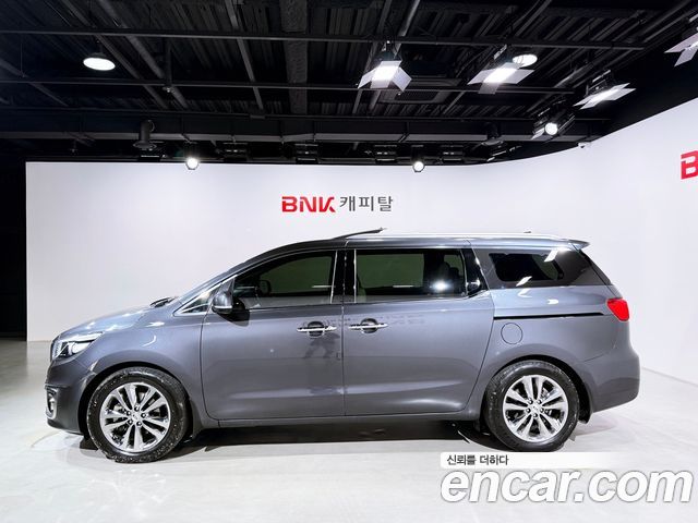Kia Carnival из Кореи Encar