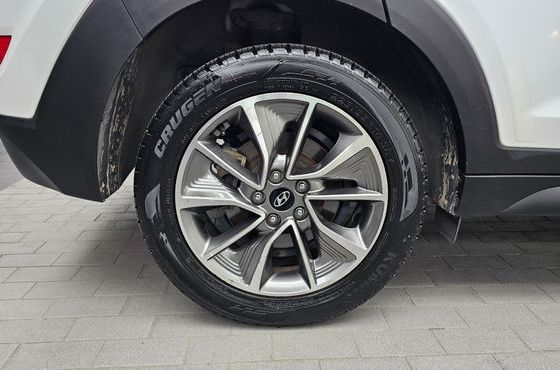 Hyundai Tucson Diesel 2.0 2WD Premium — пробег 109 979 км — фото 5 из 5