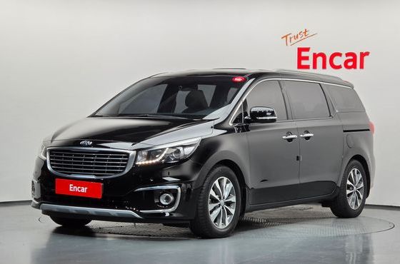 Kia Carnival 9-seater Luxury — пробег 92 878 км — фото 1 из 5