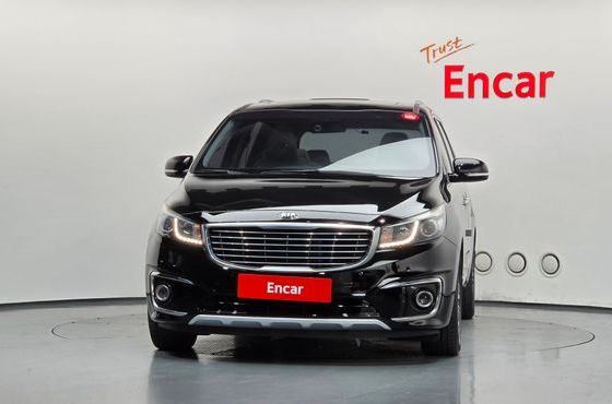 Kia Carnival 9-seater Luxury — пробег 92 878 км — фото 3 из 5