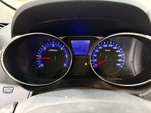 Hyundai Tucson Diesel 2WD LX20 Luxury — пробег 385 695 км — фото 5 из 5