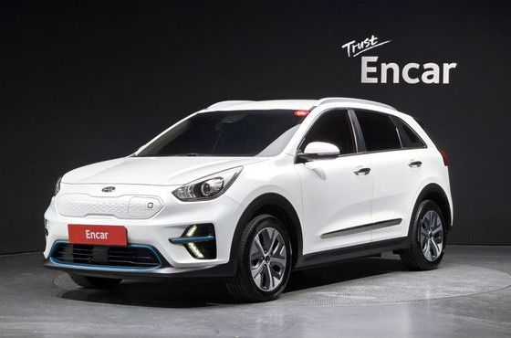 Kia Niro Prestige — пробег 191 542 км — фото 1 из 5