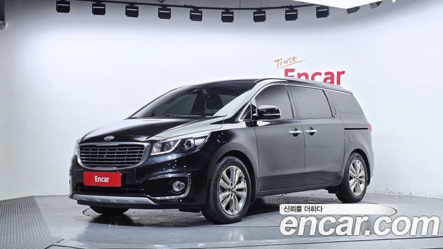 Kia Carnival 9-seater Noblesse — пробег 142 335 км — фото 1 из 5