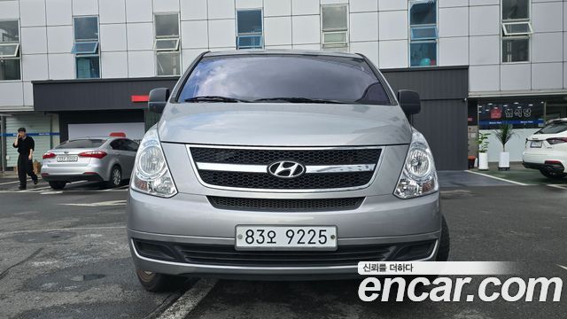Hyundai Starex 3-Seater VAN CVX Deluxe — пробег 184 818 км — фото 3 из 5