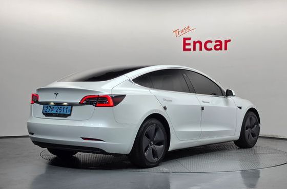 Tesla Model 3 Standard Range Plue RWD — пробег 93 685 км — фото 2 из 5