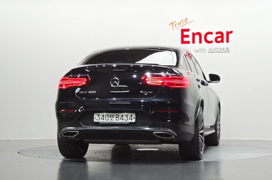 Mercedes-Benz GLC-Class GLC300 4MATIC AMG Line Coupe — пробег 107 879 км — фото 4 из 5