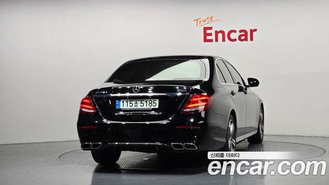 Mercedes-Benz E-Class E300 Avantgarde — пробег 106 839 км — фото 4 из 5