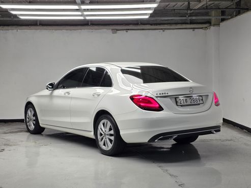 Mercedes-Benz C-Class C220 d Avantgarde — пробег 78 920 км — фото 2 из 5
