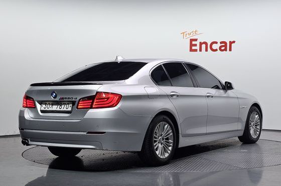 BMW 5-Series 520d — пробег 285 178 км — фото 2 из 5