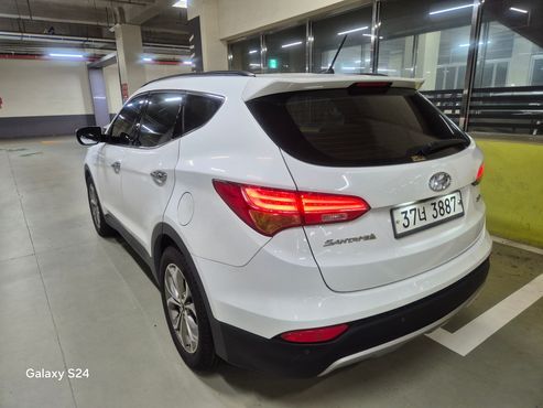Hyundai Santafe Diesel(e-VGT) 2.0 2WD Premium — пробег 255 035 км — фото 4 из 5