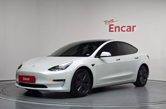 Tesla Model 3 RWD — пробег 80 866 км — фото 1 из 5