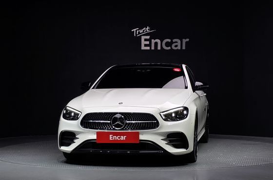 Mercedes-Benz E-Class E350 4MATIC AMG Line — пробег 61 548 км — фото 3 из 5