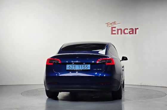 Tesla Model 3 Long Range AWD — пробег 30 800 км — фото 4 из 5